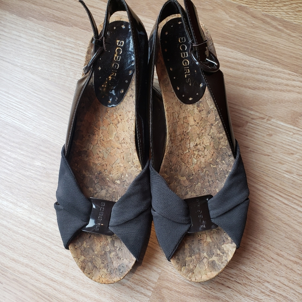 BCB Girls, Brown Wedge Shoe, Sz 8